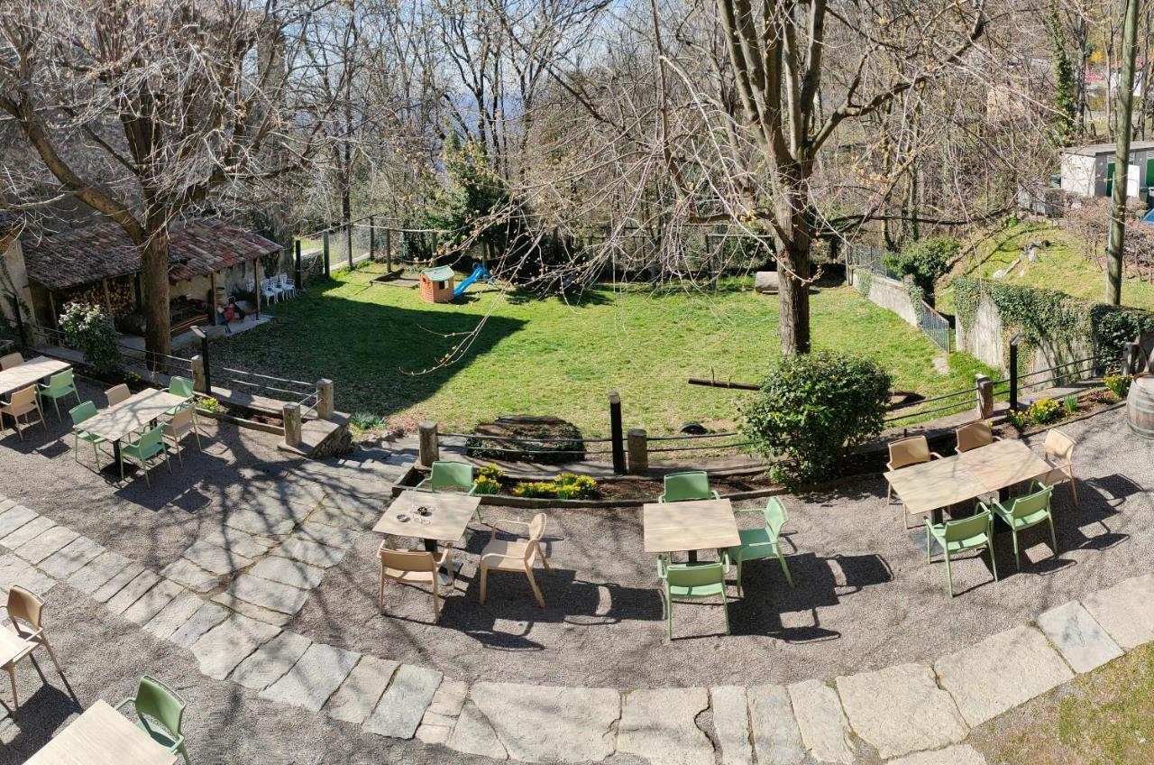 Osteria Con Alloggio Ul Furmighin Morbio Inferiore Esterno foto